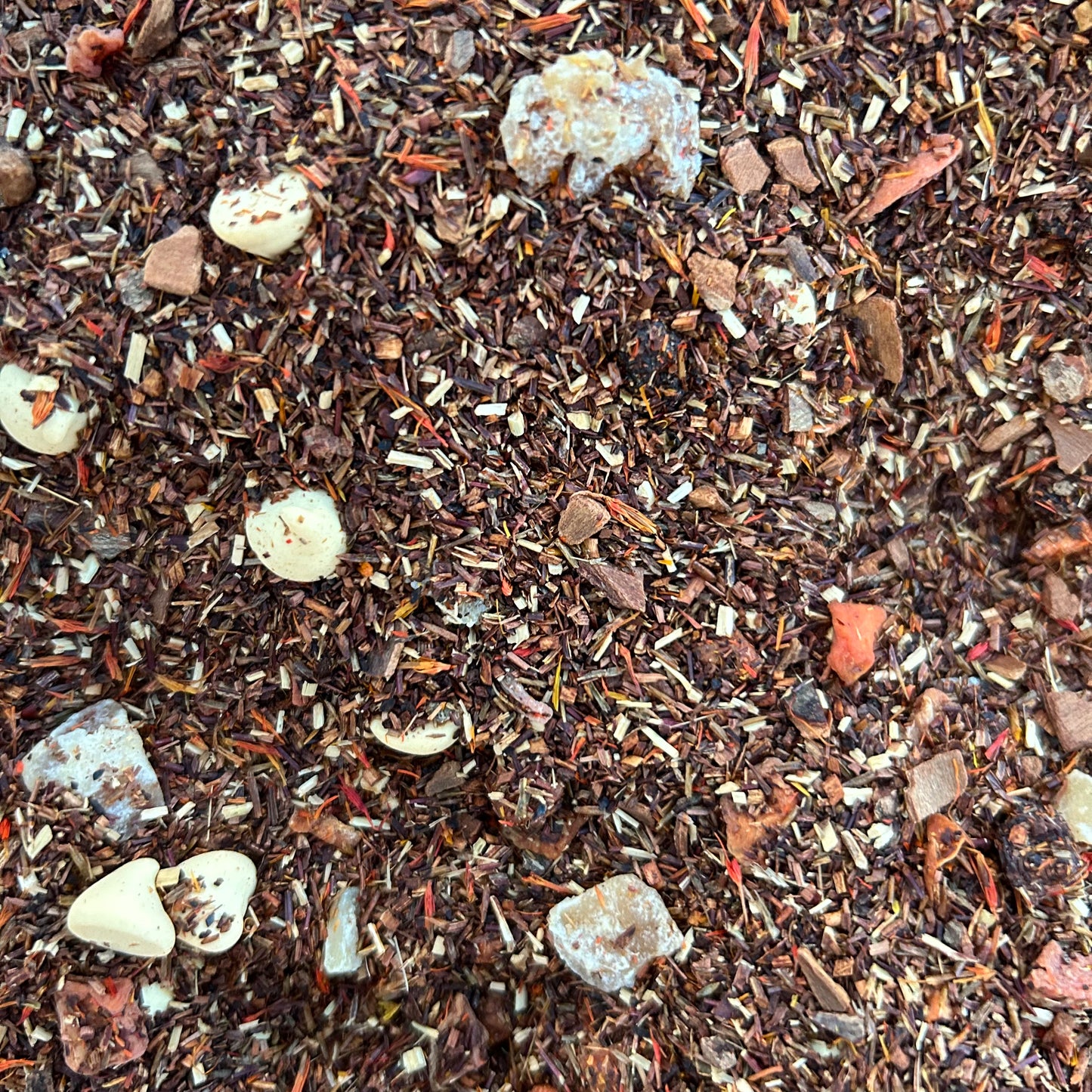 Carrot Cake dessert-inspired herbal tea with warm spices and rooibos