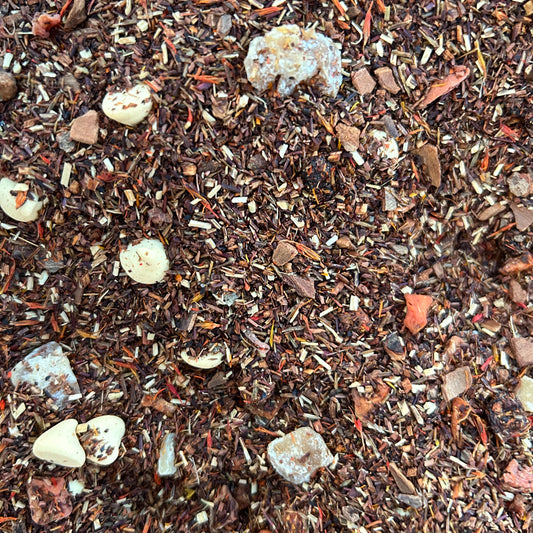 Carrot Cake dessert-inspired herbal tea with warm spices and rooibos